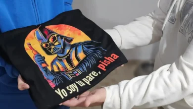 Imagen de un regalo con Darth Vader y el texto "Yo soy tu padre, pisha".