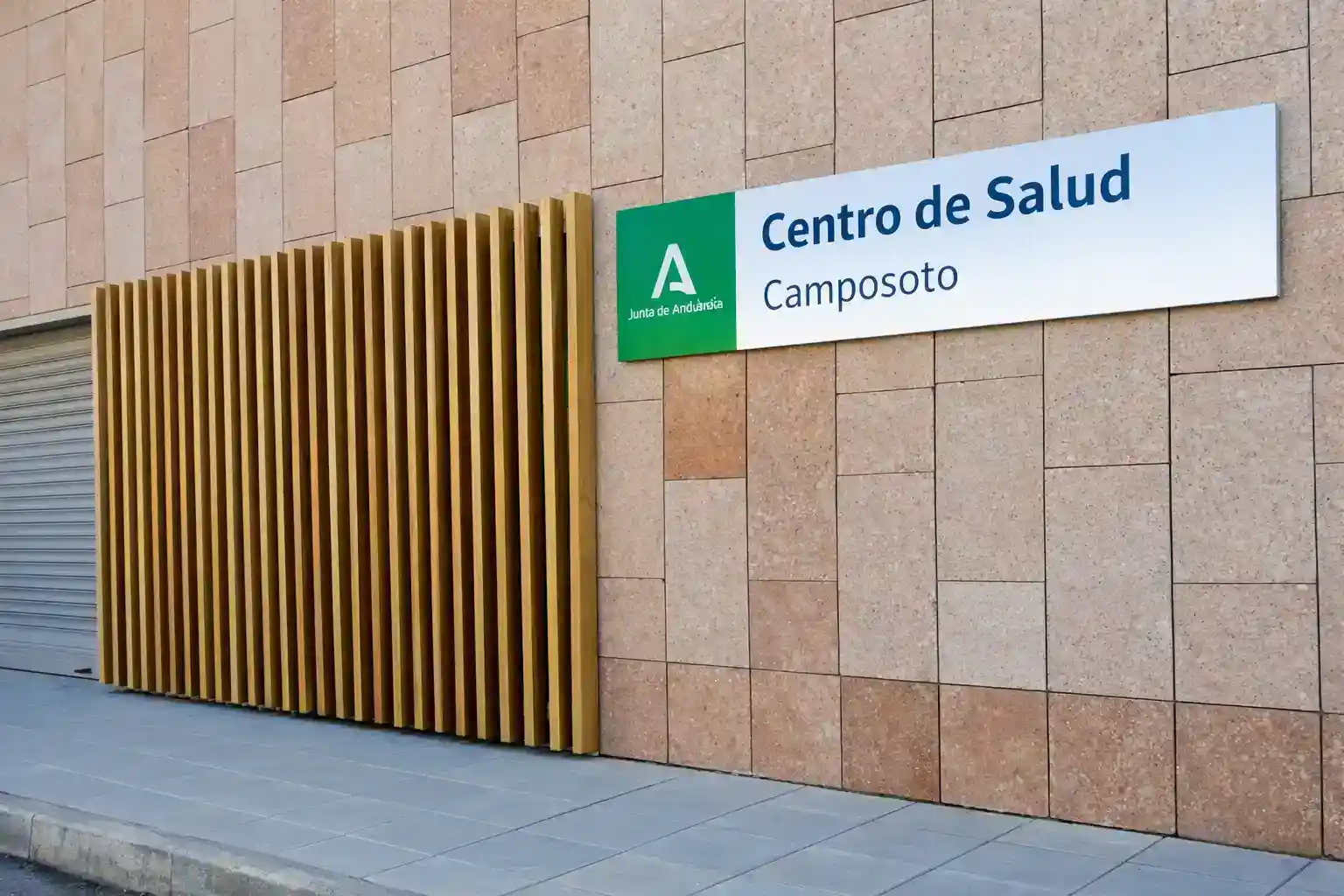 Centro de Salud Camposoto en San Fernando, inaugurado tras años de espera.