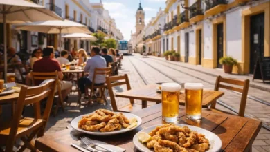 Reunión institucional en el Ayuntamiento de San Fernando para la convocatoria de subvenciones 2026.