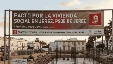 Cartel de propuesta de pacto social para vivienda en Jerez por el PSOE.