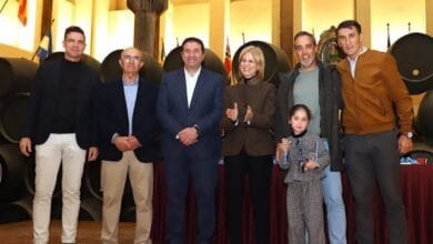Reconocimiento a la asociación policial Sherrypol en Jerez por sus logros internacionales. Evento de.