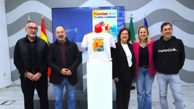 Participantes en la presentación de la III Carrera Popular ‘Tu Meta + Solidaria’ en Jerez.