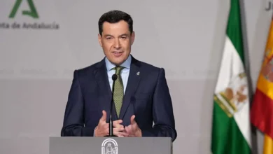 Juanma Moreno anuncia la convocatoria de elecciones en Andalucía el 17 de mayo.