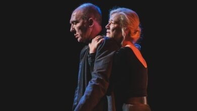 Ana Duato y Darío Grandinetti interpretan 'La Música' en el Gran Teatro Falla de Cádiz.