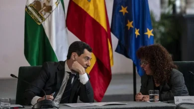 Juanma Moreno en reunión con CERMI Andalucía sobre políticas sociales e igualdad de oportunidades.
