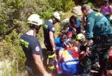 Rescate de senderista herida en el sendero Patriste de Alcalá de los Gazules por GREIM y Bomberos.
