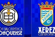 Escudos oficiales de la Unión Balompédica Conquense y el Xerez Club Deportivo para el partido de vuelta de semifinales del play-off.