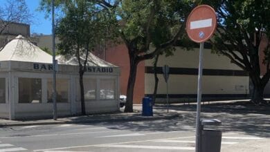 Calle de la barriada de El Pelirón en Jerez, afectada por la reciente ola de robos.