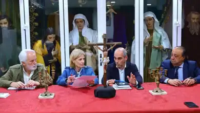 La alcaldesa de Jerez María José García-Pelayo reunida con la Junta de Gobierno de la Hermandad de Santa Marta
