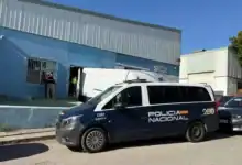 Furgón de Policía Nacional durante operación contra la explotación laboral en Algeciras