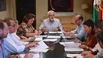 Agustín Muñoz y Belén de la Cuadra presidiendo la Comisión Local de Patrimonio Histórico de Jerez en julio de 2026.