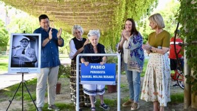 Homenaje a Manuel Molina Rosado en Jerez con acto en el paseo.