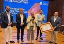 Premio a la Federación de Peñas flamencas de Jerez en evento nacional.