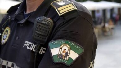 Policía local de Jerez en control vial y antidrogas.