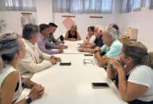 Reunión de representantes en Jerez para discutir accesibilidad en la Zona Sur.
