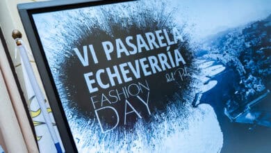 Cartel del VI Pasarela Echeverría Fashion Day en Málaga.