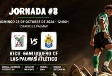 Cartel del Atlético Sanluqueño contra Las Palmas Atlético con un futbolista verdiblanco, los escudos de ambos equipos y los datos del partido.