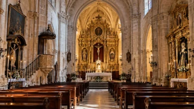 Propuesta visual del interior de la iglesia de San Juan de los Caballeros en Jerez preparado para una misa dominical